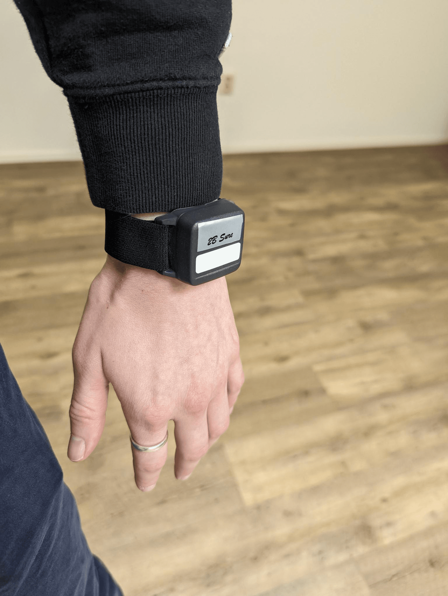 Dwaaldetectie armband voor verwarde personen
