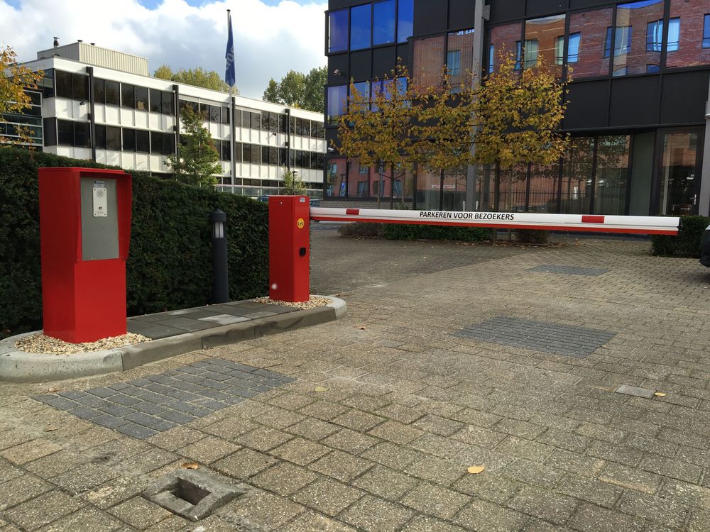 Slagboom met betaalzuil