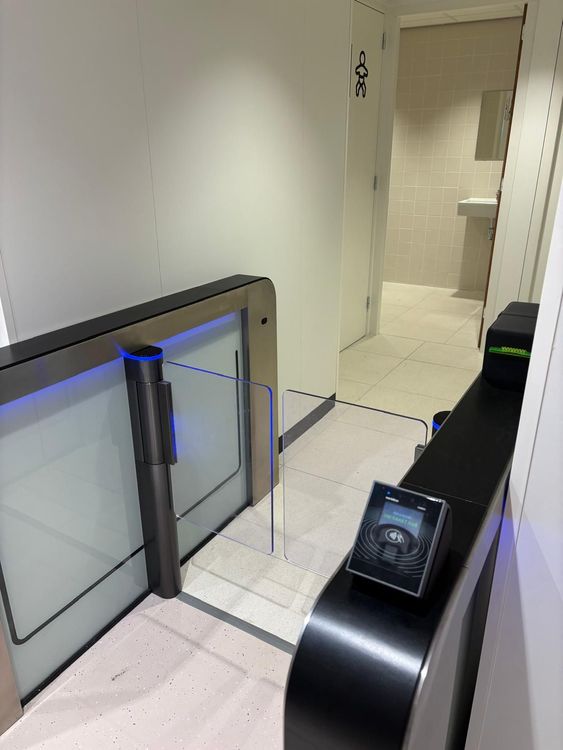 HGPRO-WB doorloopsluis closeup